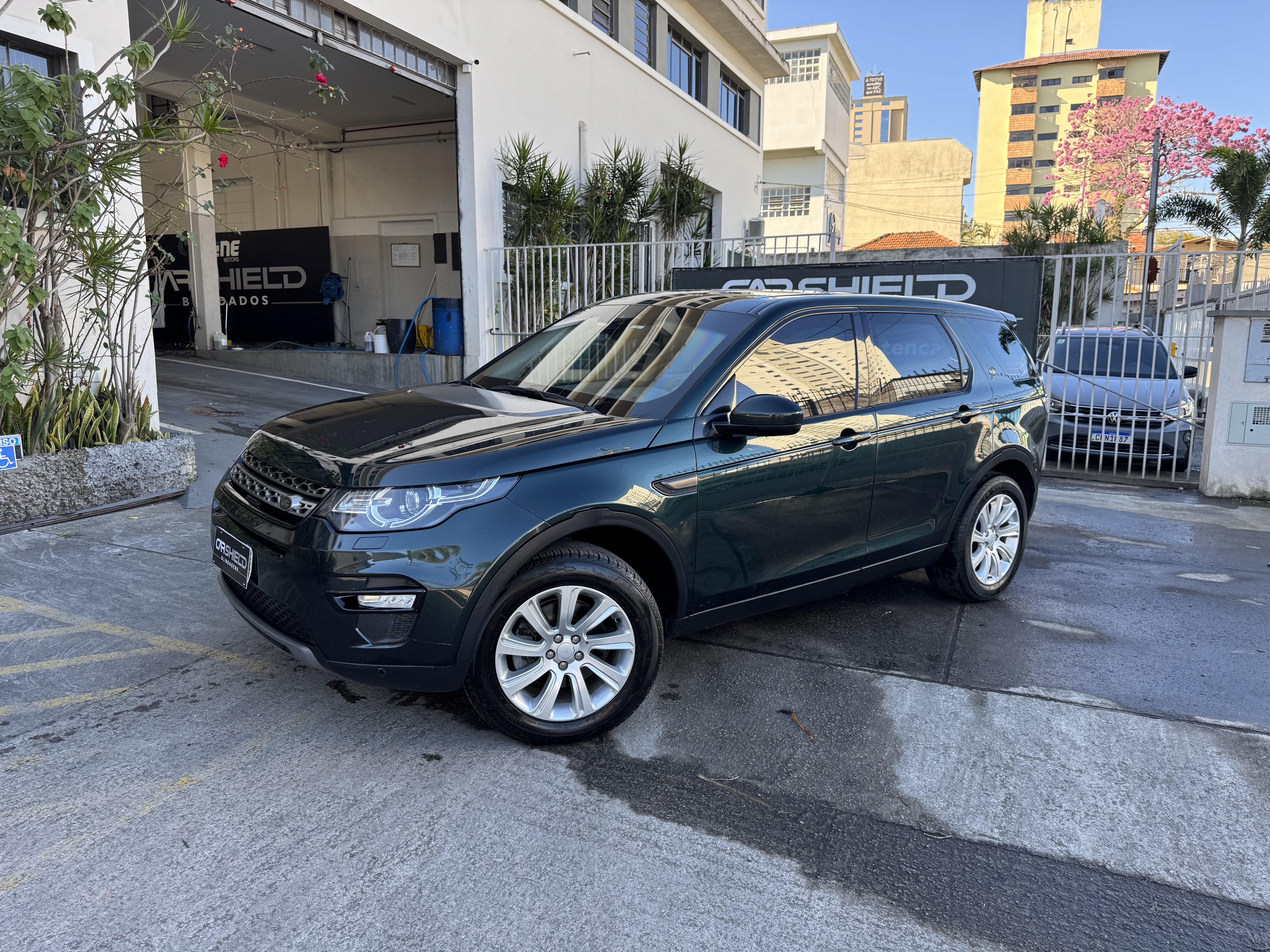 LAND ROVER DISCOVERY SPORT